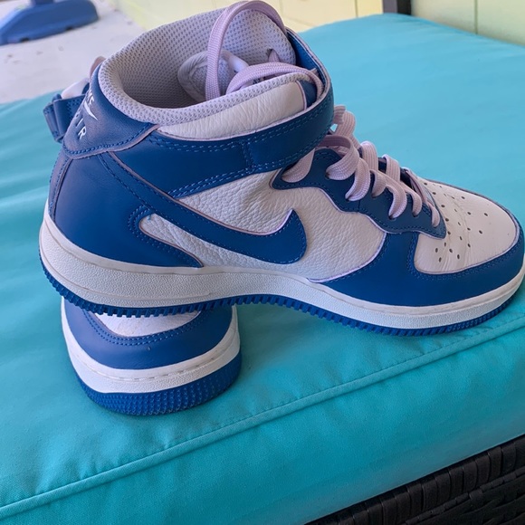 Only wear one time - Picture 2 of 4